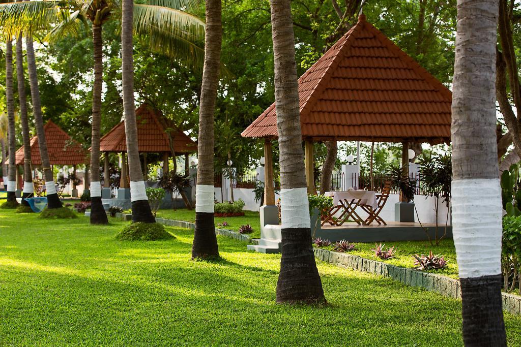 Great Trails Riverview Thanjavur By Grt Hotels Dış mekan fotoğraf